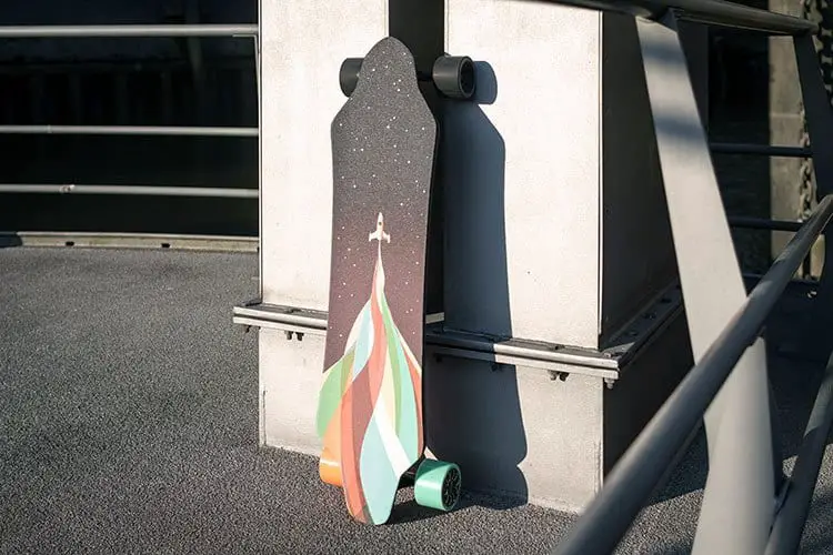 rocket electric skateboard